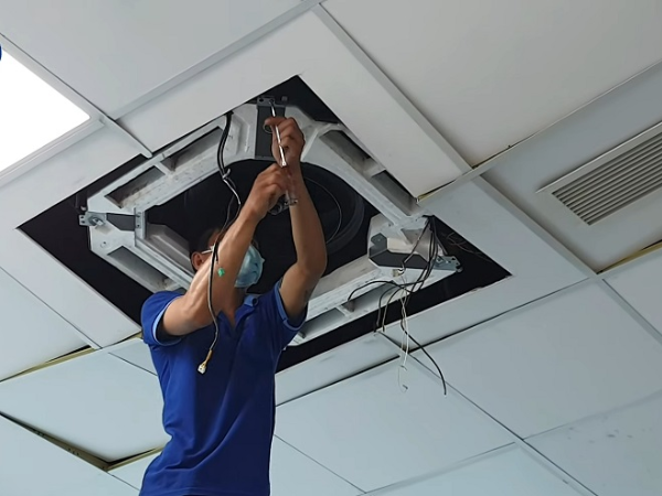 Vệ sinh máy lạnh điều hoà biên hoà đồng nai